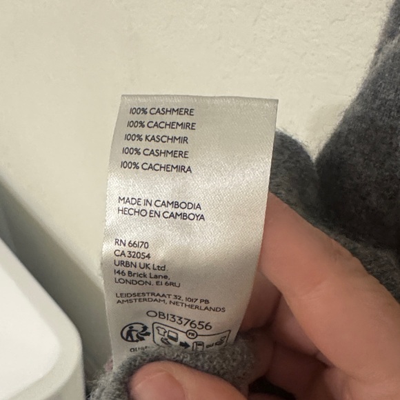 Maeve Sweater by Anthropologie- 100% cashmere - Picture 4 of 4